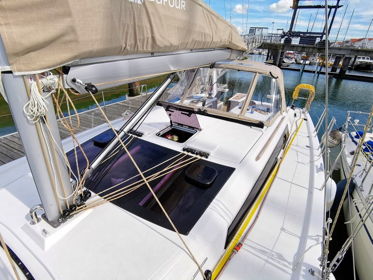 Dufour 390 | Antares