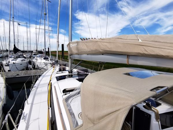 Dufour 390 | Antares