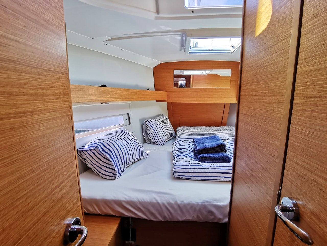 Dufour 390 | Antares