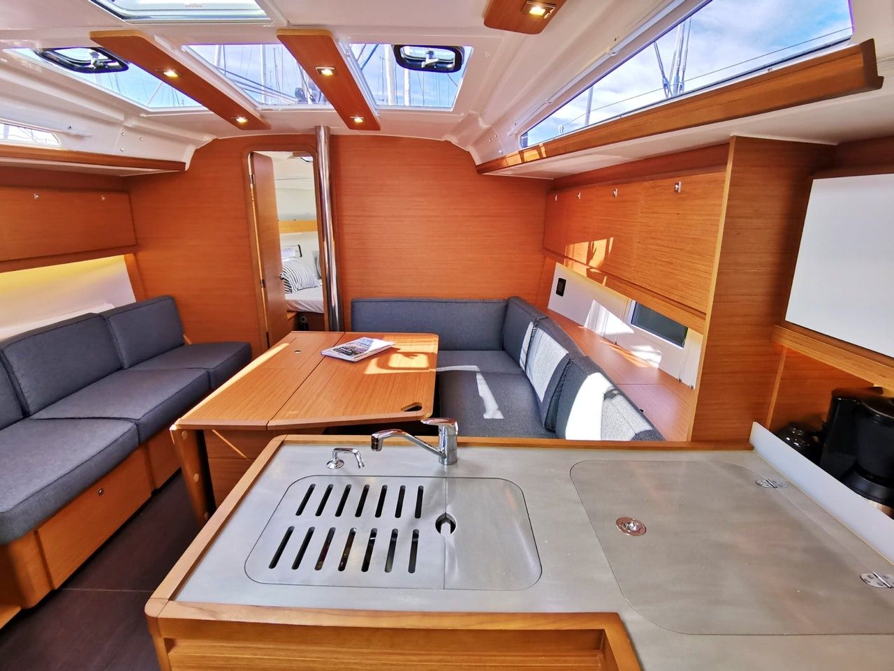 Dufour 390 | Antares