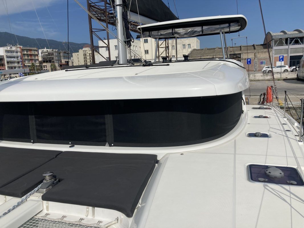 Lagoon 42 | Silver 8