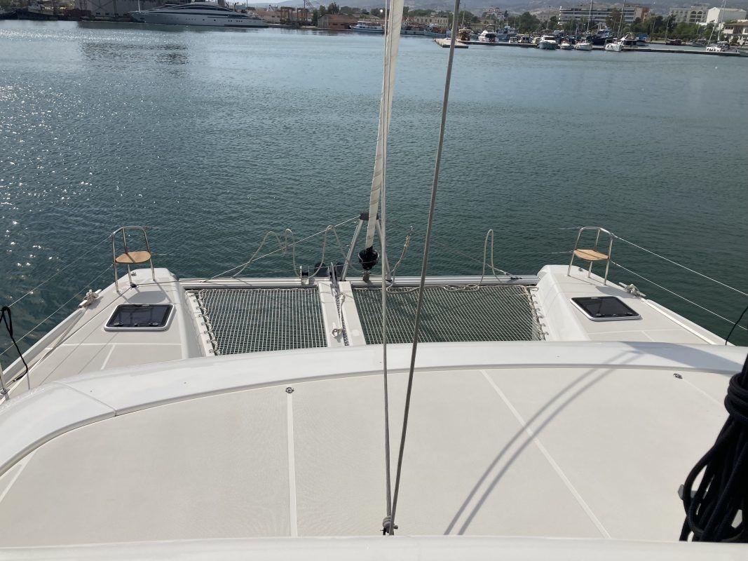 Lagoon 42 | Silver 8