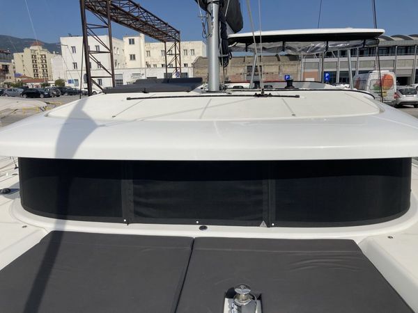 Lagoon 42 | Silver 8