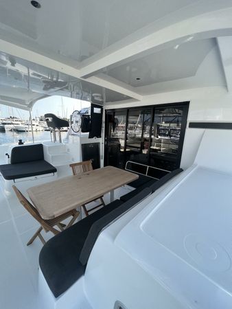 Lagoon 42 | Three Little Birds