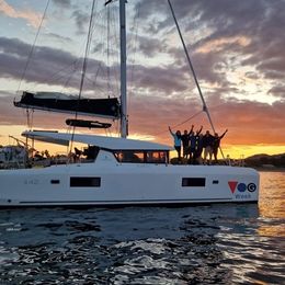 Lagoon 42 | Three Little Birds