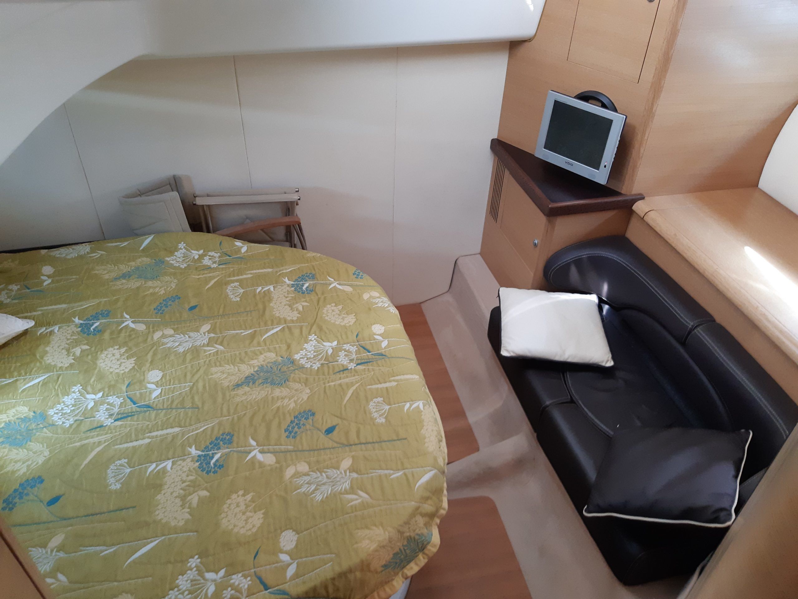 Cranchi 43 | Sunny Holiday