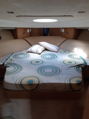 Cranchi 43 | Sunny Holiday