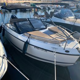 Quicksilver 675 | Goodlife