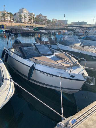 Quicksilver 675 | Goodlife