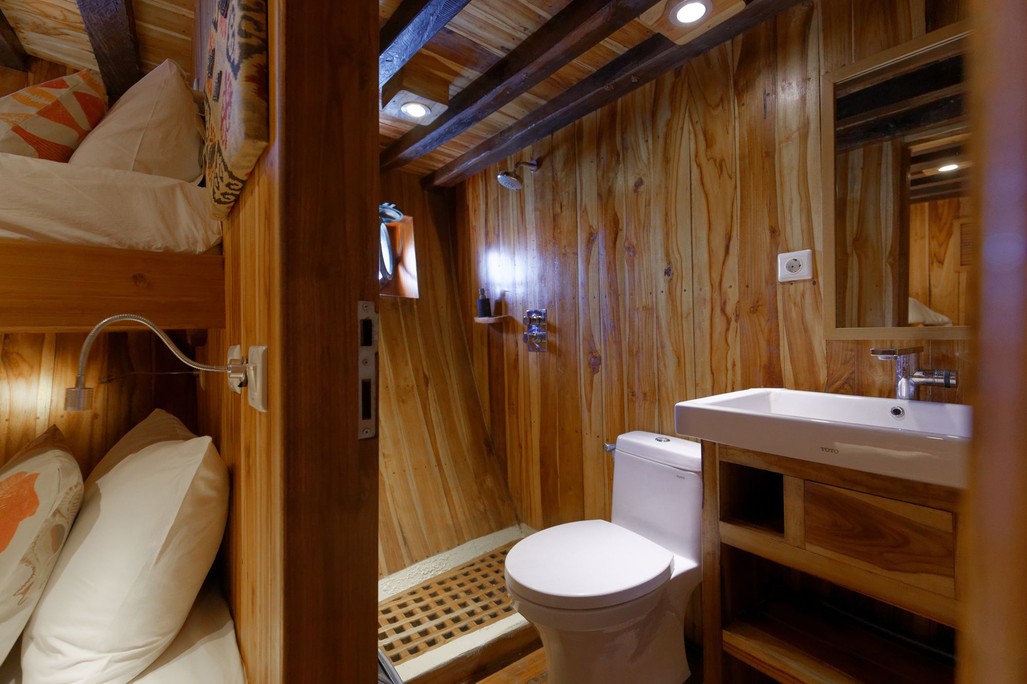 Custom Built Phinisi | Felicia