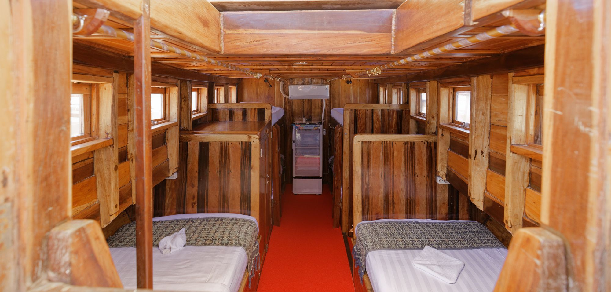 Custom Built Phinisi | Waecicu