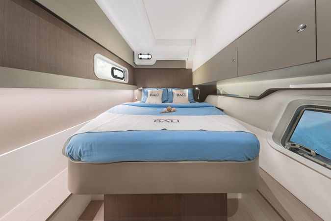 Bali Catspace | Little Frog