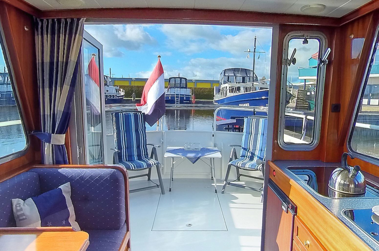 Monty Bank Trawler 9.5 | Tessa