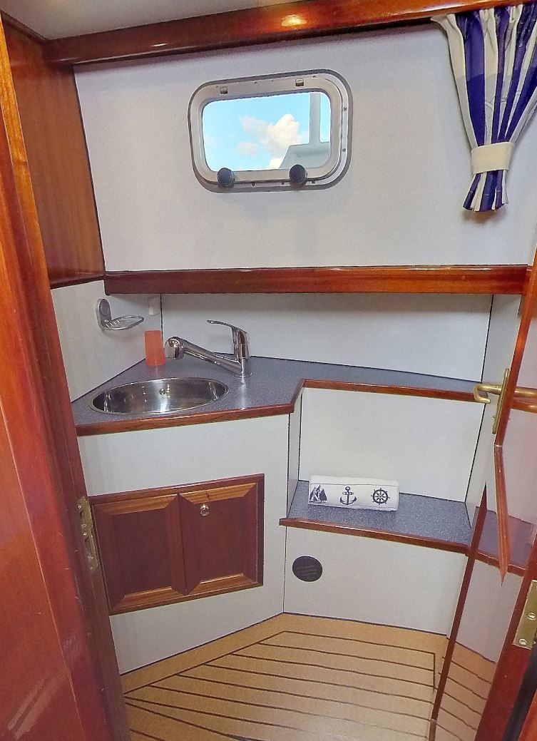 Monty Bank Trawler 9.5 | Tessa