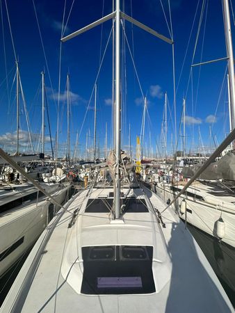 Dufour 390 | Special One