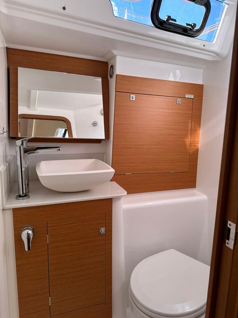 Dufour 390 | Special One