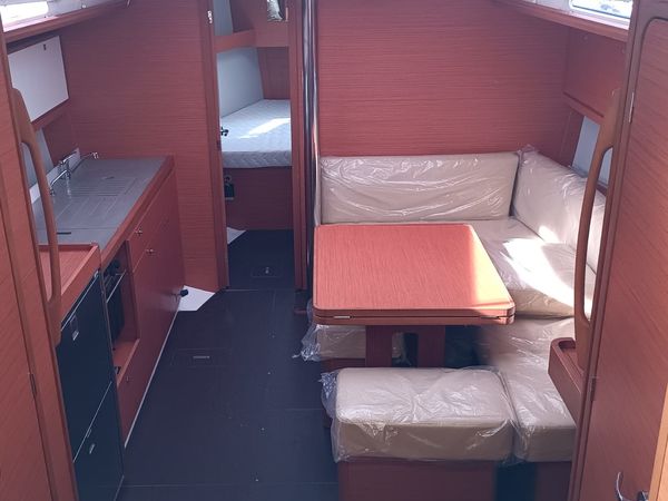 Dufour 390 | Special One
