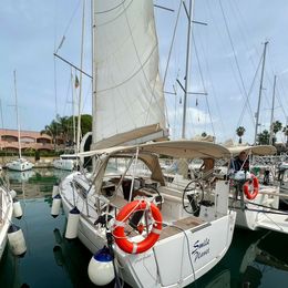 Dufour 360 | Smile Planet
