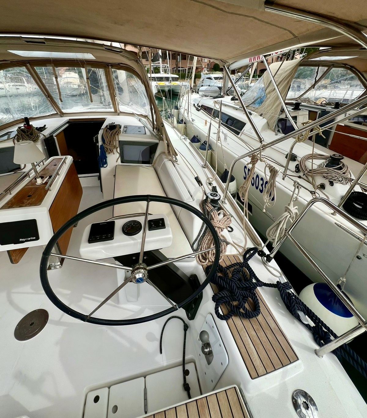 Dufour 360 | Smile Planet