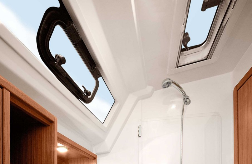 Bavaria Cruiser 41 | Ten