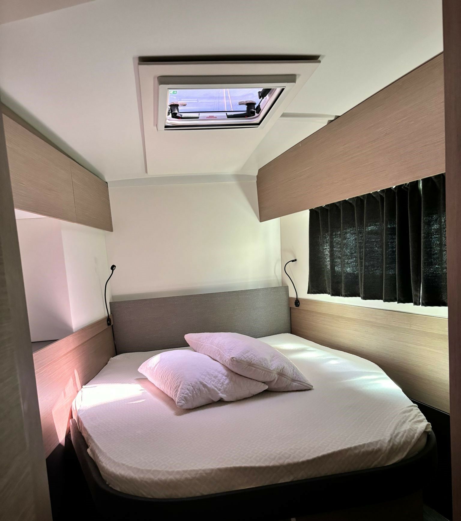 Fountaine Pajot Astrea 42 | Timeless Planet