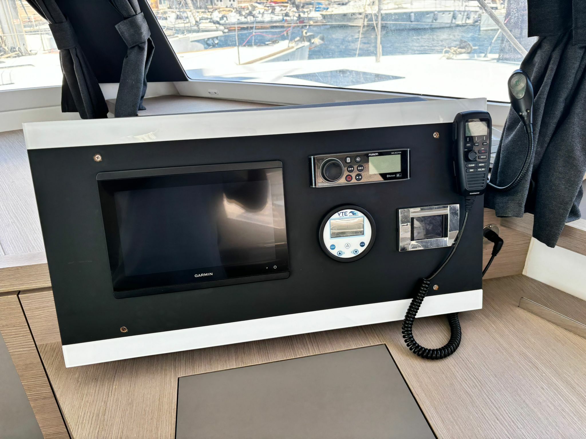 Fountaine Pajot Astrea 42 | Timeless Planet