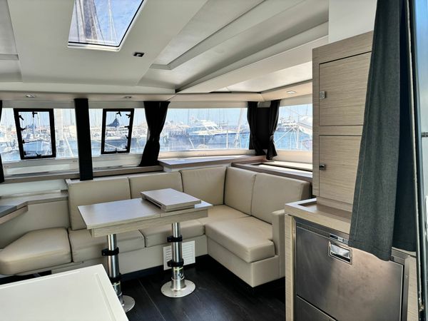 Fountaine Pajot Astrea 42 | Timeless Planet