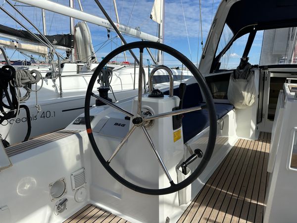 Beneteau Oceanis 38.1 | L'una Grossa