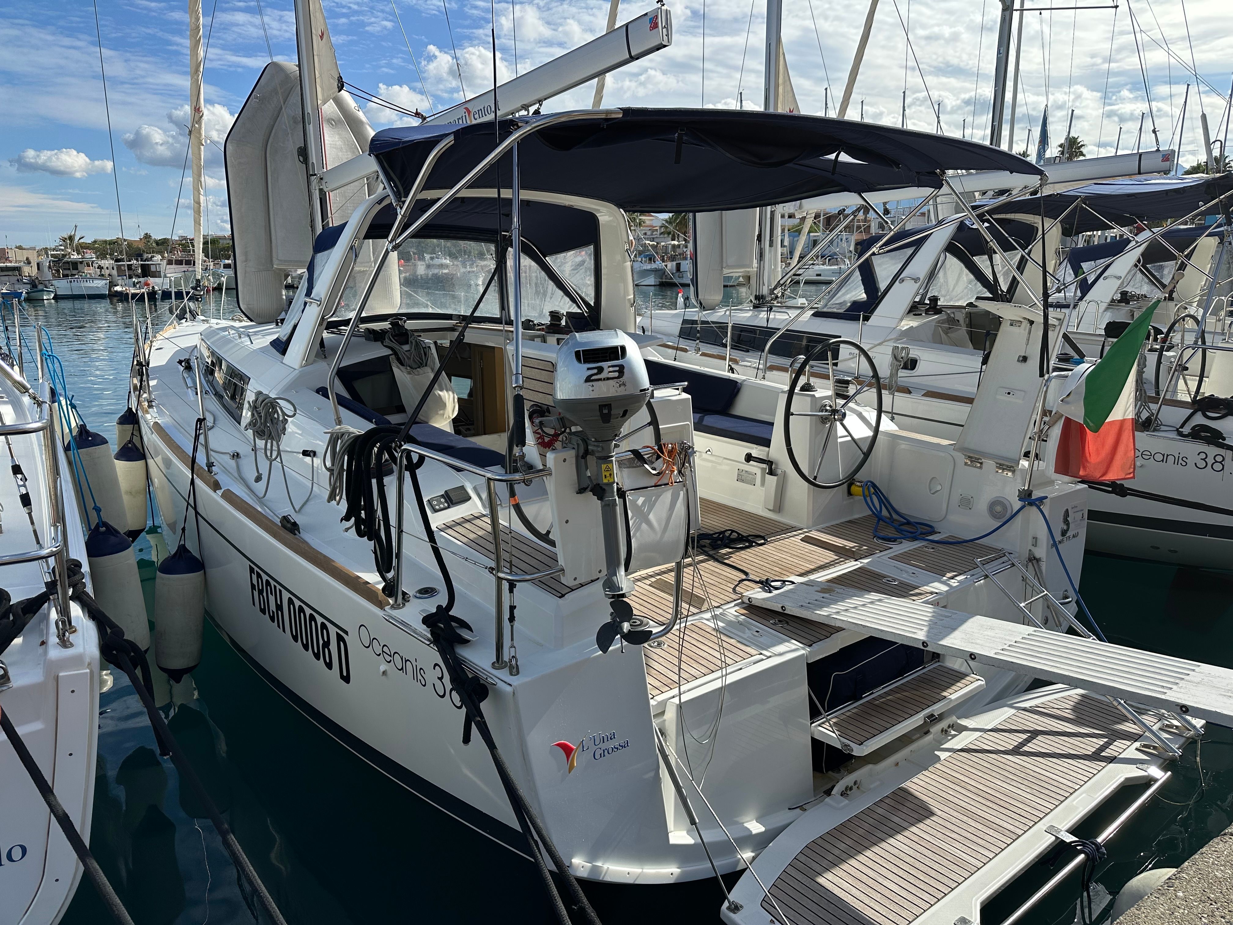 Beneteau Oceanis 38.1 | L'una Grossa