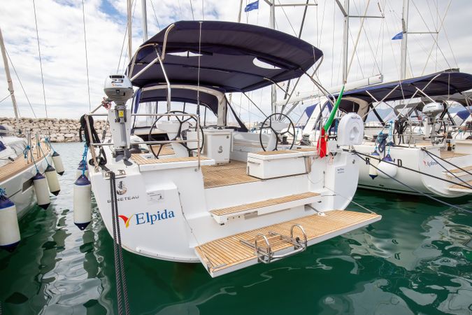 Beneteau Oceanis 51.1 | Elpida