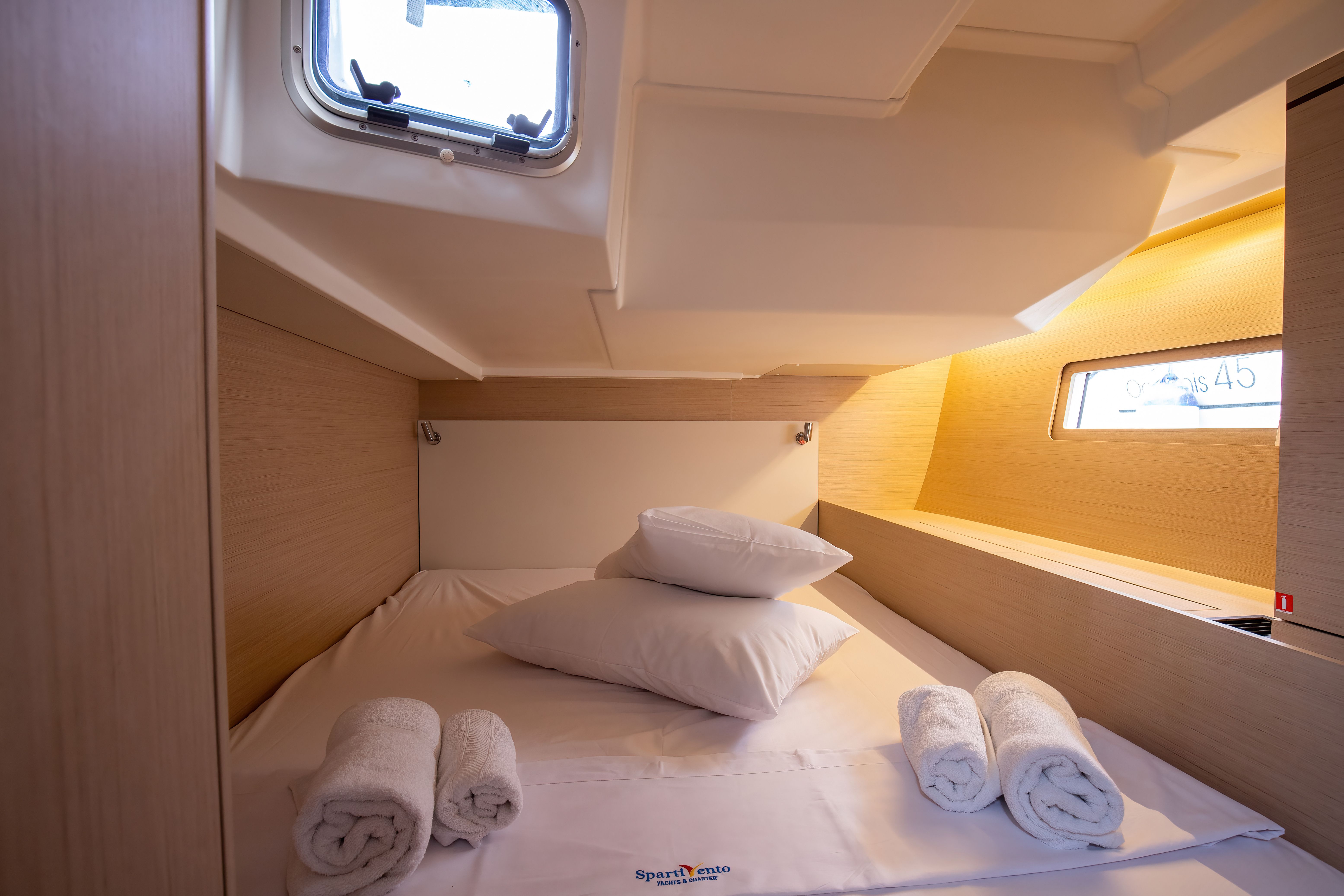 Beneteau Oceanis 51.1 | Elpida