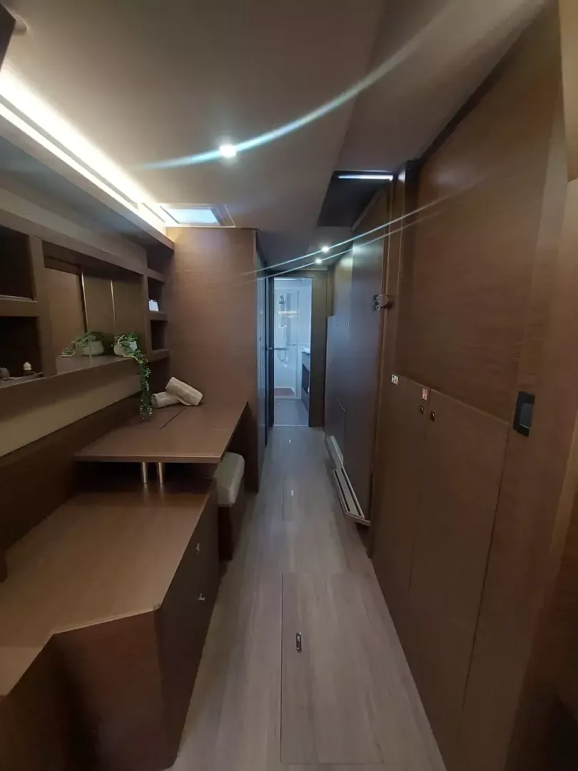 Nautitech 46 Fly | Icon Catamaran