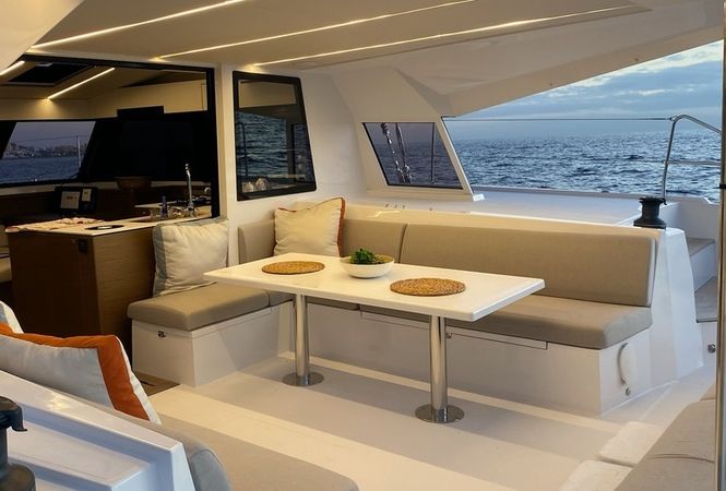 Nautitech 46 Fly | Icon Catamaran