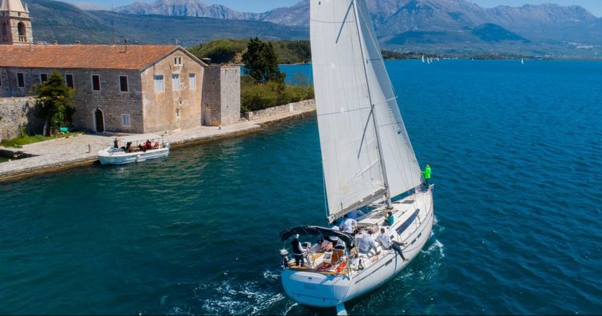 Bavaria Cruiser 46 | Altair