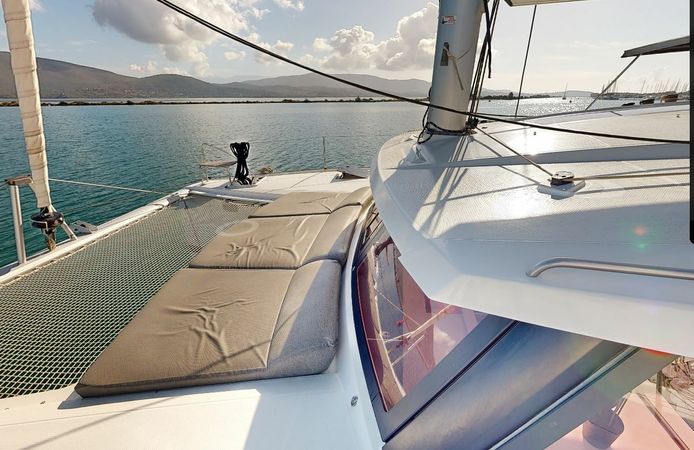 Fountaine Pajot Isla 40 | Blue Serenity