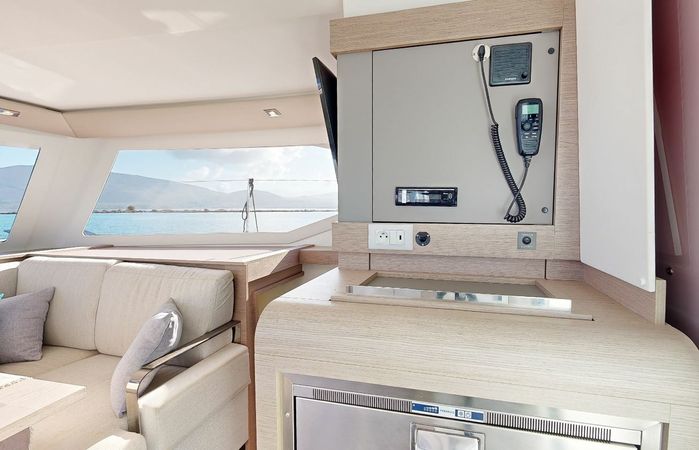 Fountaine Pajot Isla 40 | Blue Serenity