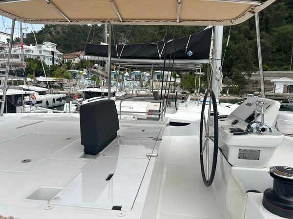 Lagoon 50 | Alchera