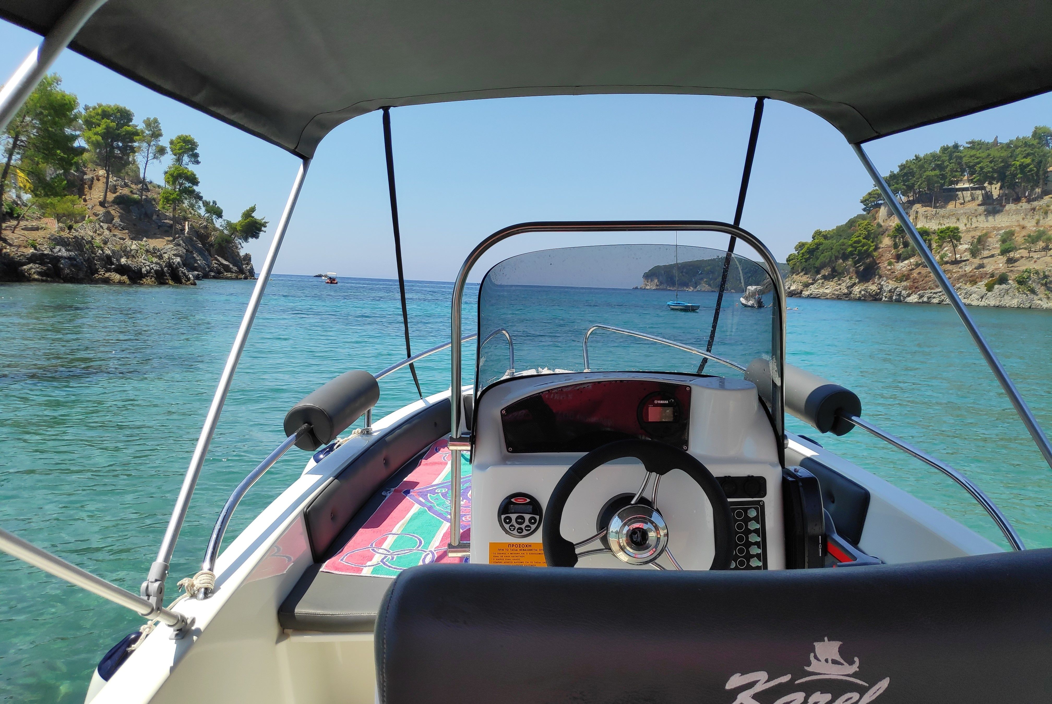 Karel Paxos 170 | Shark 1