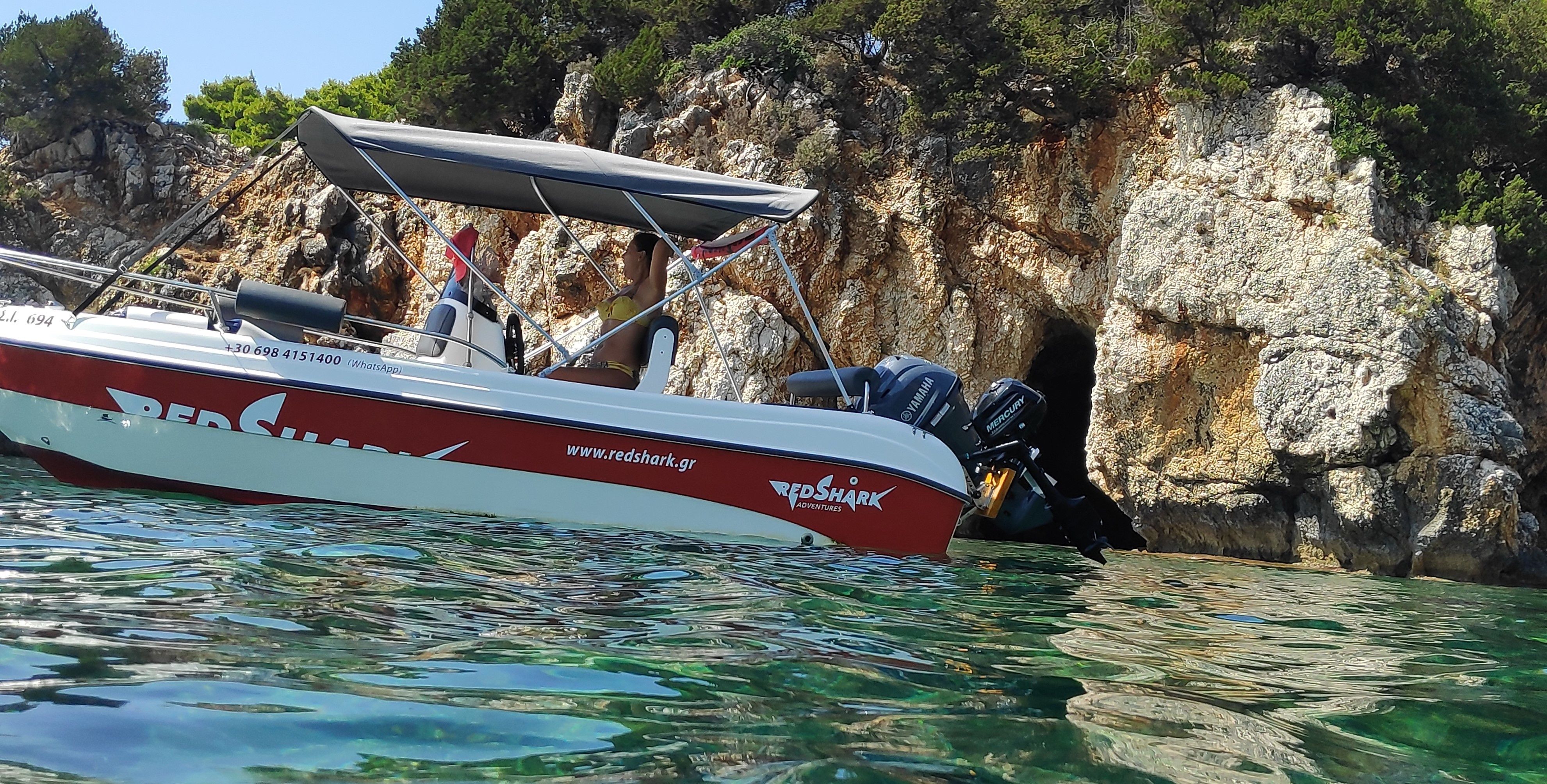 Karel Paxos 170 | Shark 1