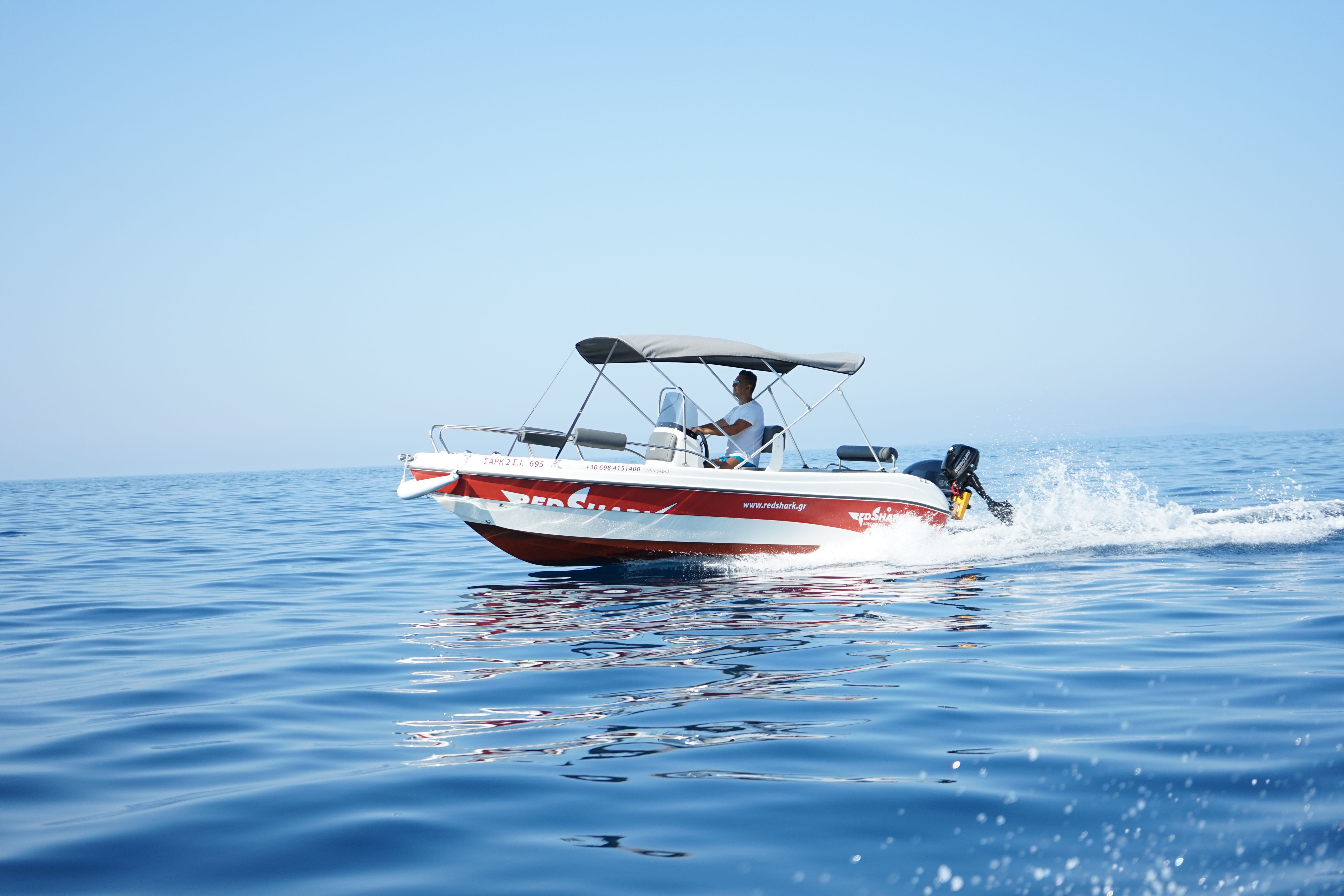 Karel Paxos 170 | Shark 2