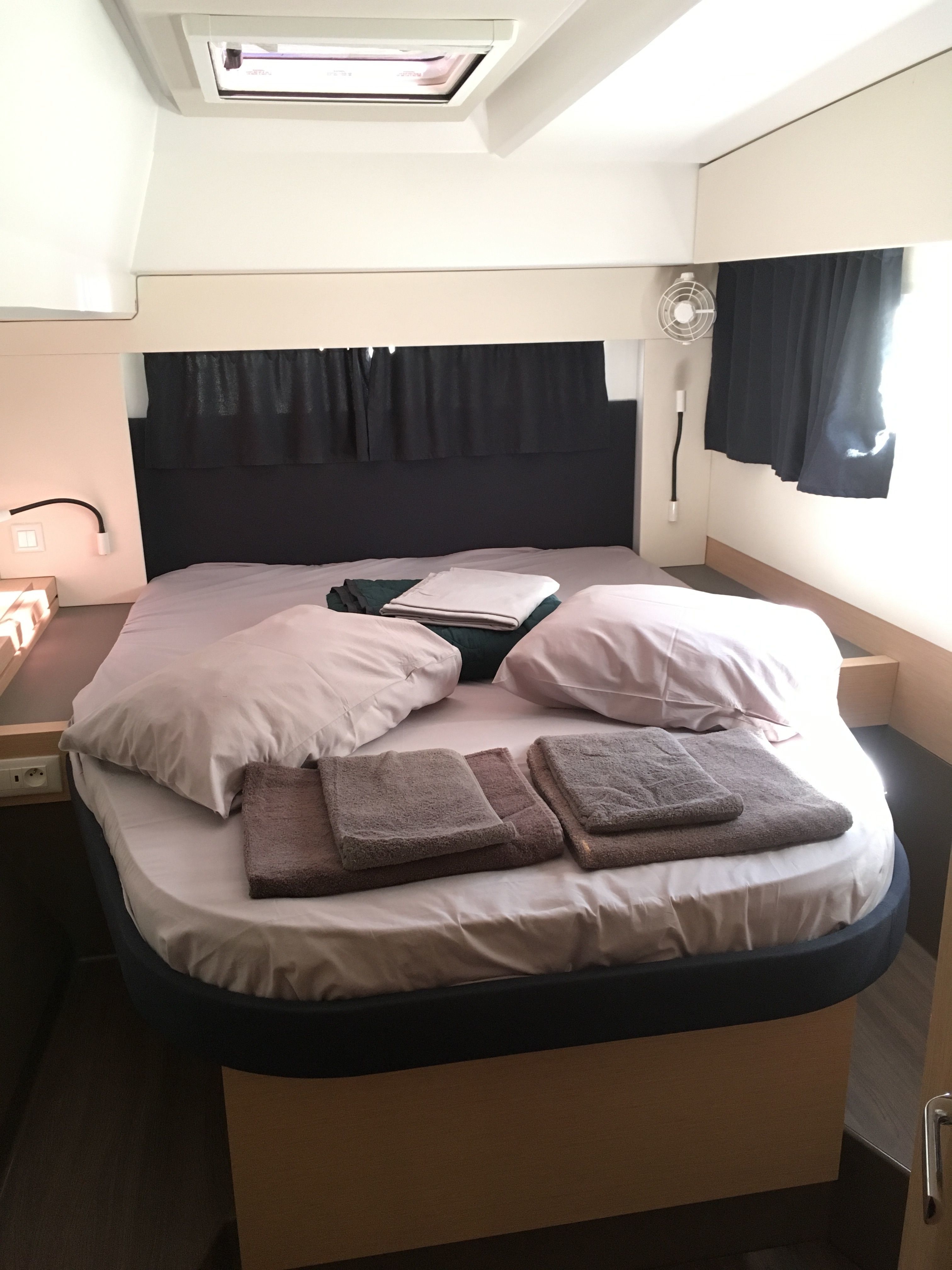 Fountaine Pajot Astrea 42 | Narnia