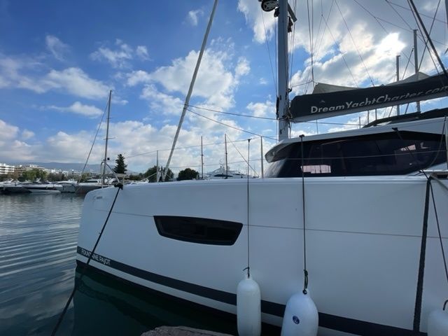 Fountaine Pajot Astrea 42 | Narnia