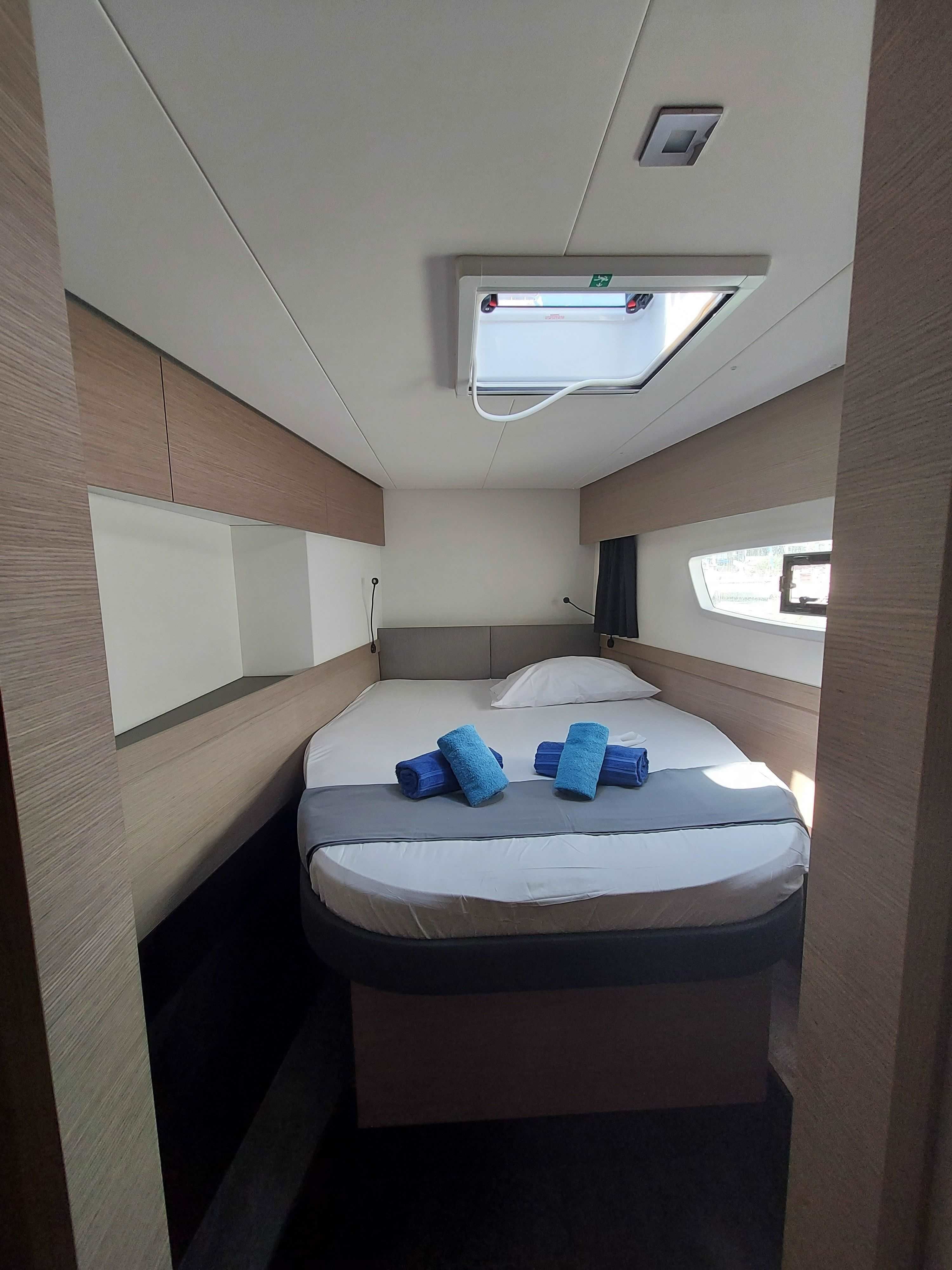Fountaine Pajot Elba 45 | Maora