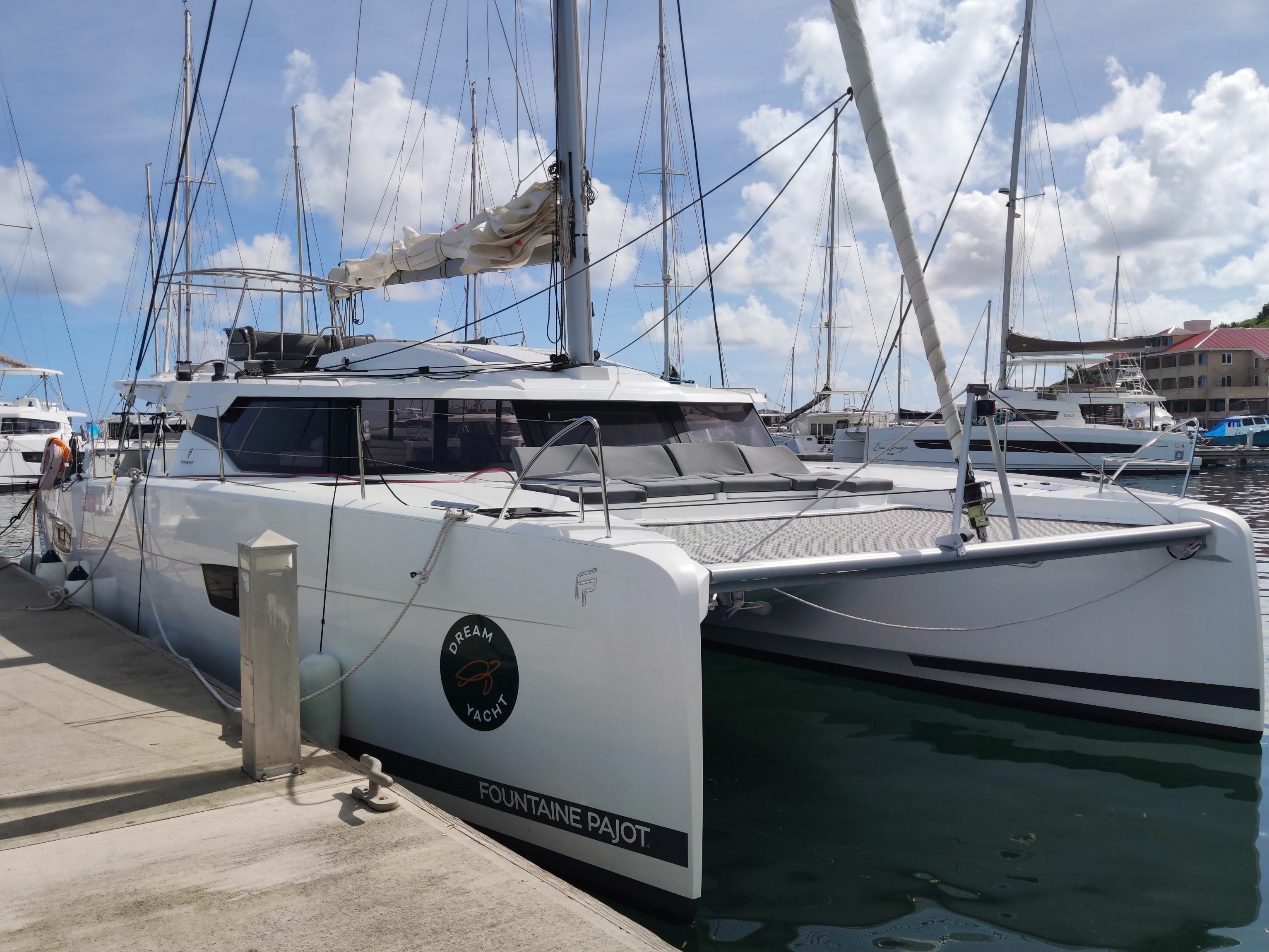 Fountaine Pajot Elba 45 | Maora