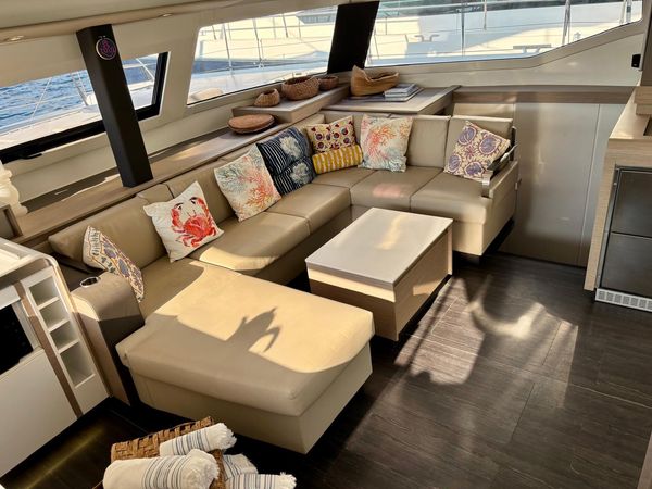Fountaine Pajot Elba 45 | Ave