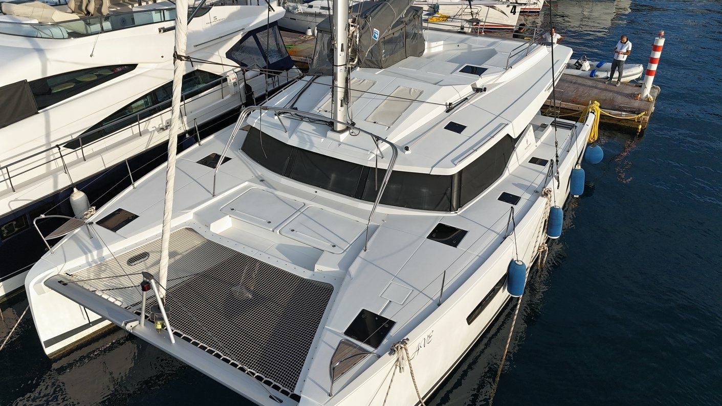 Fountaine Pajot Elba 45 | Ave
