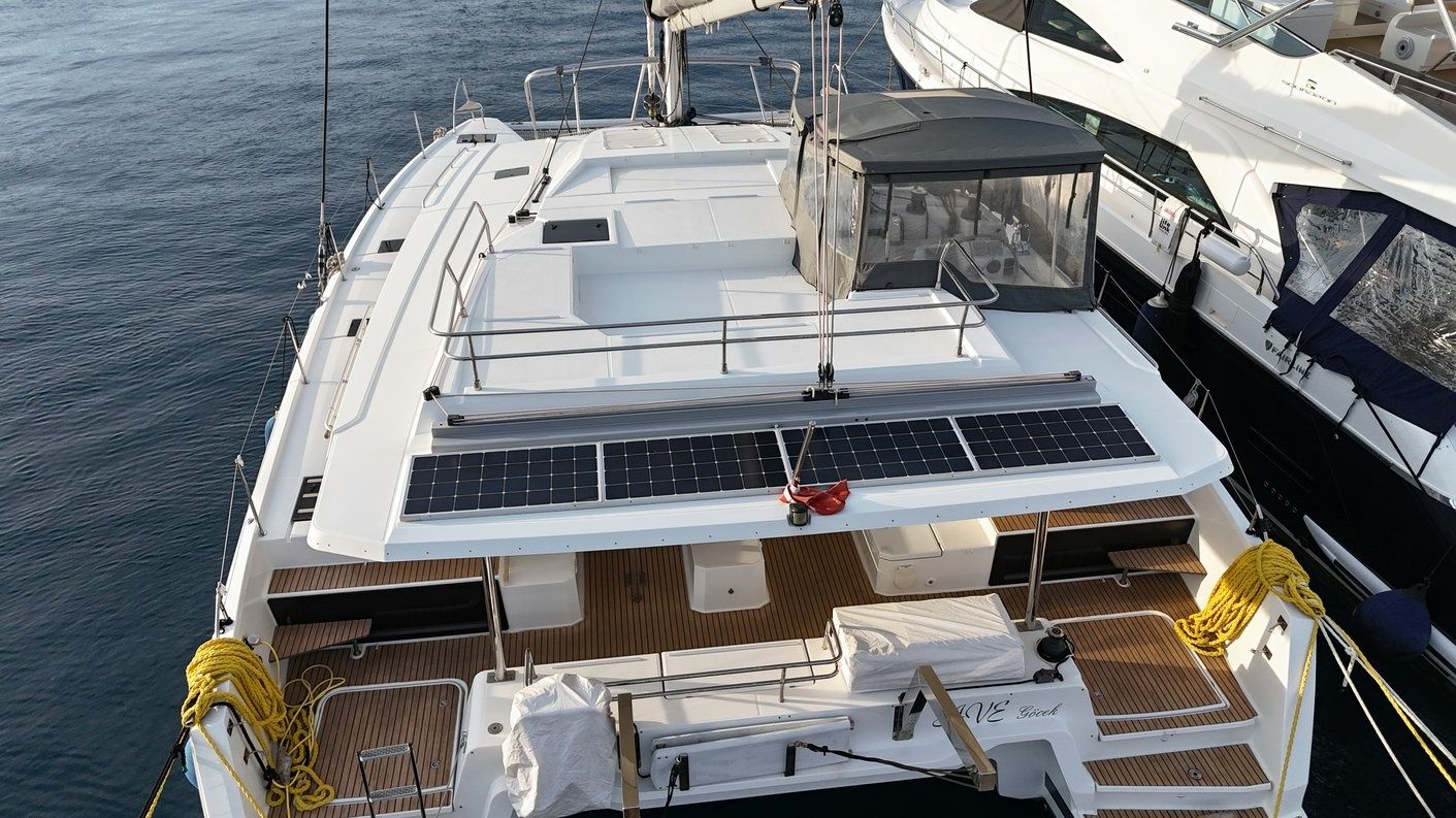 Fountaine Pajot Elba 45 | Ave