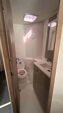 Fountaine Pajot Lucia 40 | Quarda Jeepi