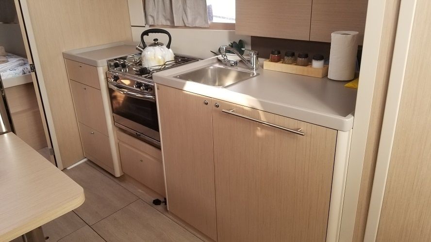 Beneteau Oceanis 38.1 | Rosa Bella
