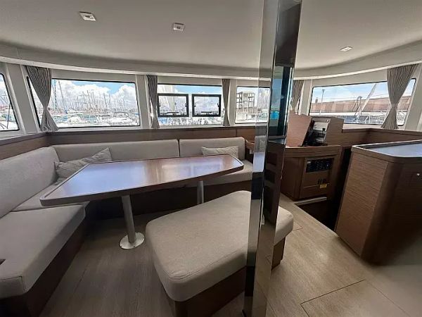 Lagoon 42 | Le Petit Sable